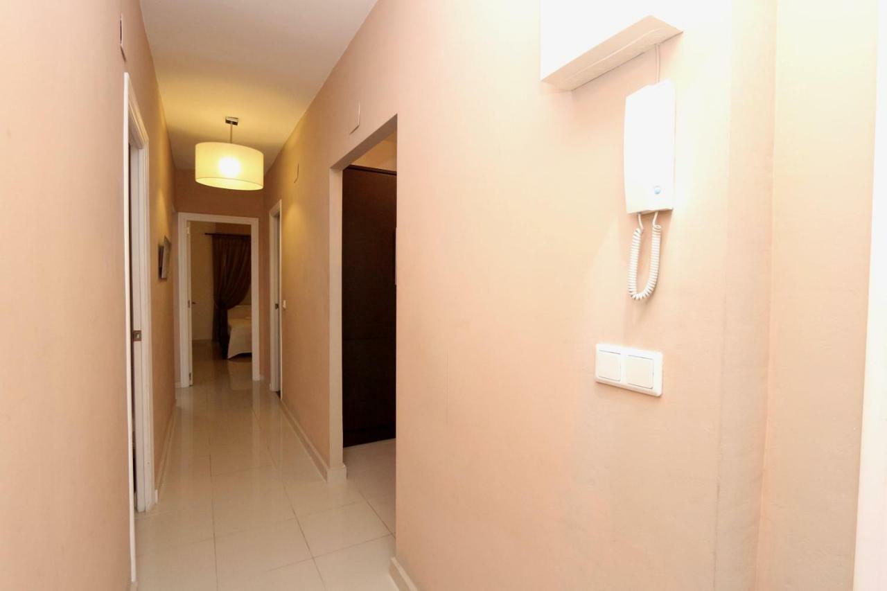 3- Bedroom Apartment In The Centre Of Calpe With Nice Living Room, 1 Bathroom. Bagian luar foto