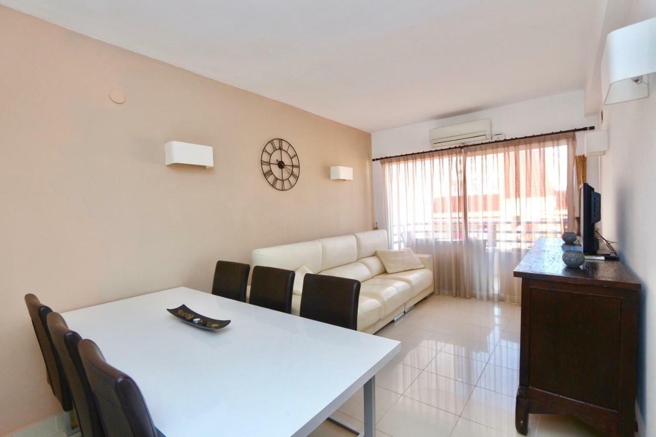 3- Bedroom Apartment In The Centre Of Calpe With Nice Living Room, 1 Bathroom. Bagian luar foto