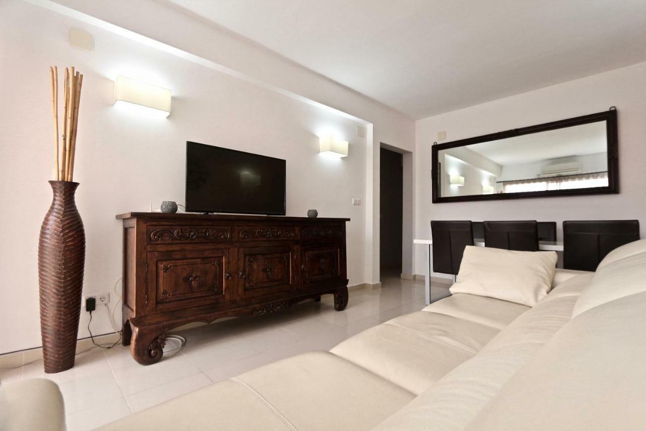 3- Bedroom Apartment In The Centre Of Calpe With Nice Living Room, 1 Bathroom. Bagian luar foto